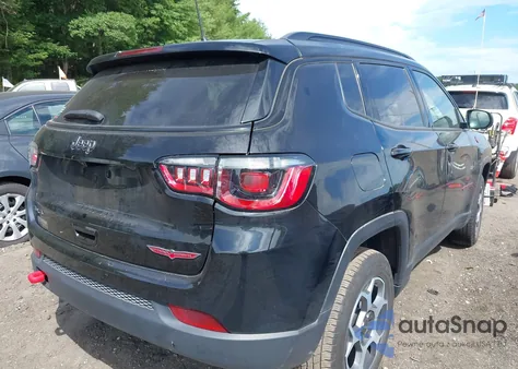 2022 Jeep Compass Trailhawk 4X4 из США, поврежденный, VIN 3C4NJDDB5NT197778